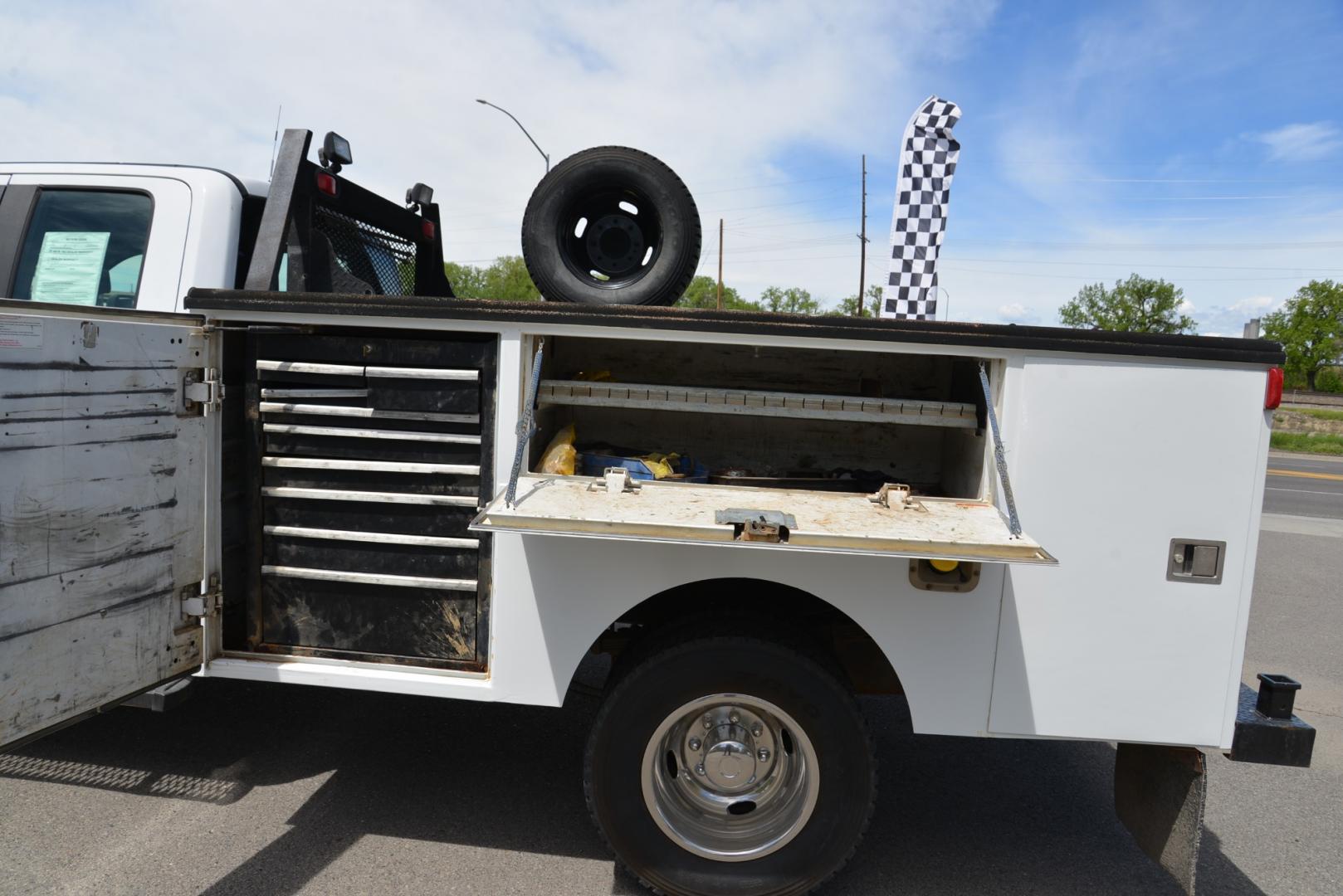 2017 White /Gray Ford F-350 SD XL Supercab Dually (1FD8X3H69HE) with an 6.2 Gasoline V8 engine, 6 speed automatic transmission, located at 4562 State Avenue, Billings, MT, 59101, (406) 896-9833, 45.769516, -108.526772 - 2017 Ford F-350 SuperCab Dually 4WD - Service Body! 6.2L V8 OHV 16V Engine - 6-Speed Automatic Transmission - 4WD - Service/Utility Body - 133,429 miles - Inspected and serviced - copy of inspection and work performed as well as a full vehicle history report provided - Ready to go to the jobsite - Photo#9